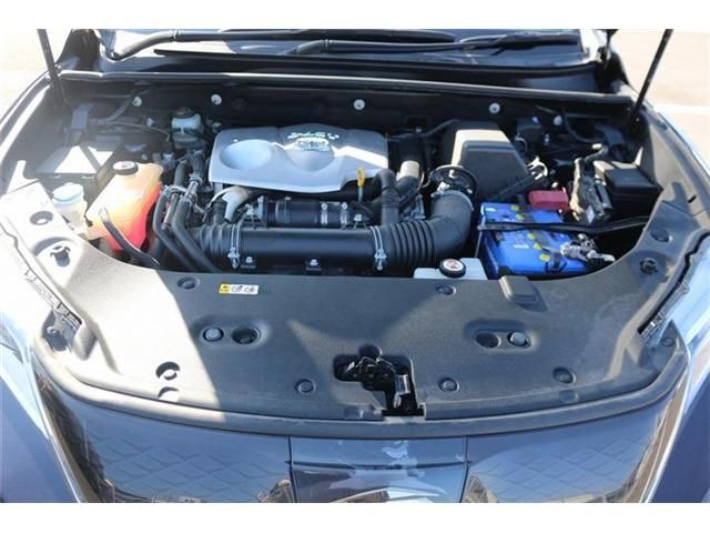 TOYOTA HARRIER 2WD 2017