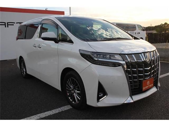 TOYOTA ALPHARD 2018
