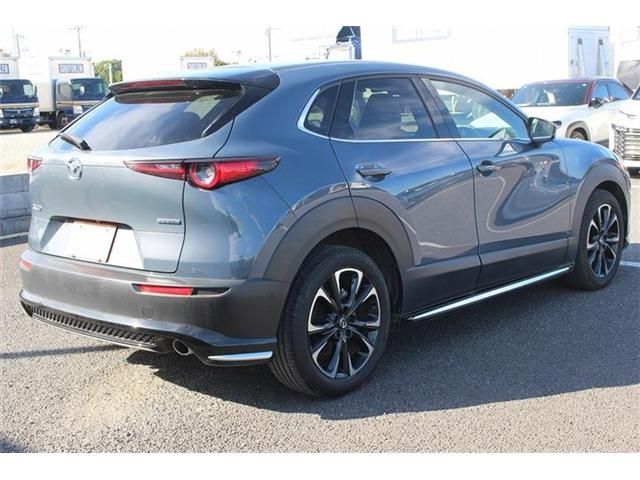 MAZDA CX-30 2020