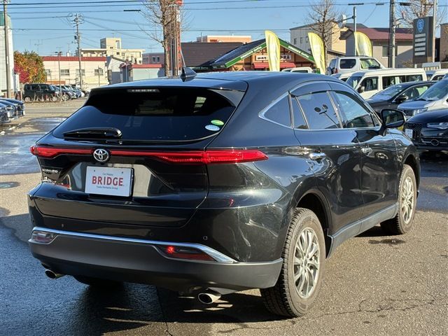 TOYOTA HARRIER 4WD 2020