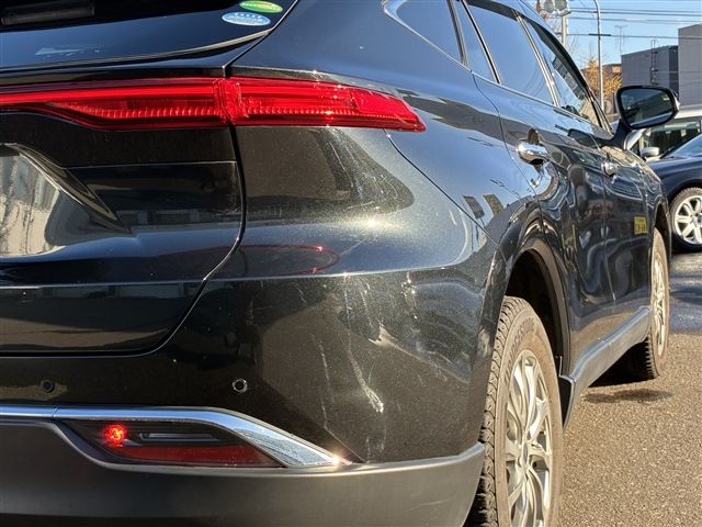 TOYOTA HARRIER 4WD 2020