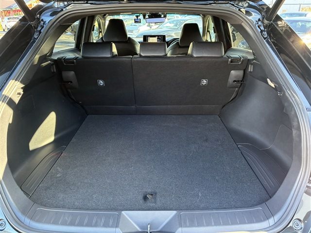 TOYOTA HARRIER 4WD 2020