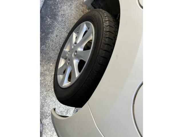 MITSUBISHI eK custom 2013