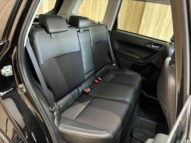 SUBARU FORESTER 2016