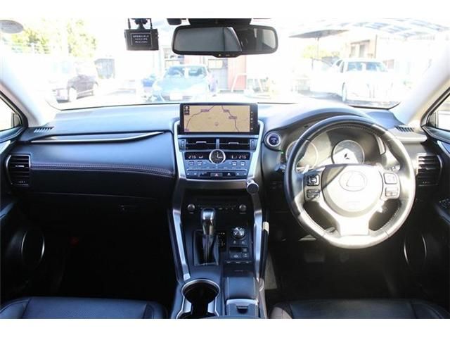 TOYOTA LEXUS NX300h 2018