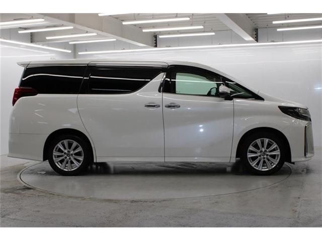TOYOTA ALPHARD 2020