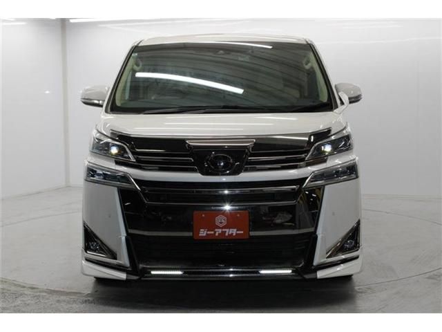TOYOTA VELLFIRE 2020