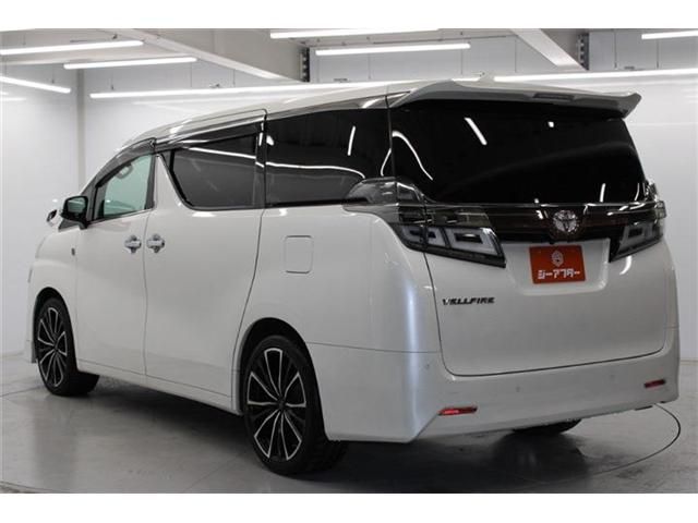 TOYOTA VELLFIRE 2020