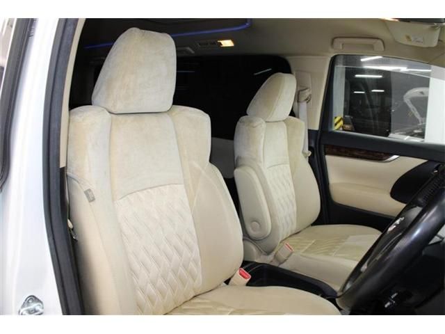 TOYOTA VELLFIRE 2020