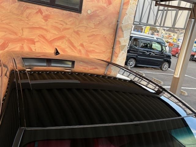 TOYOTA CAMRY HYBRID 2021