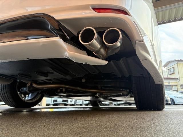 TOYOTA CAMRY HYBRID 2021