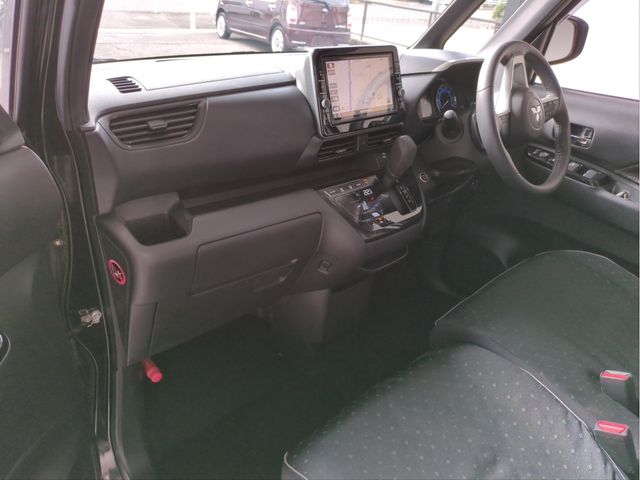 MITSUBISHI ek X SPACE 2021