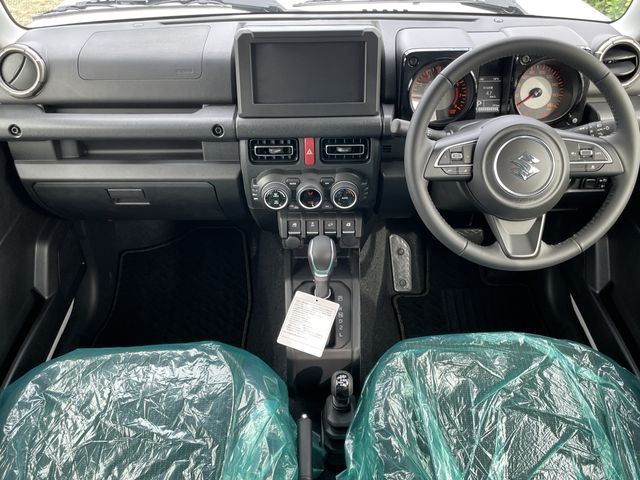 SUZUKI JIMNY NOMADE 2025