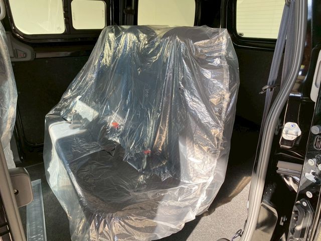 NISSAN NV200 VANETTE van 2025