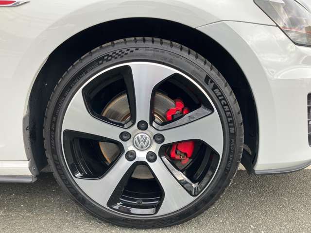 VOLKSWAGEN VOLKSWAGEN GOLF 2017