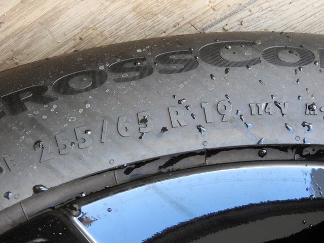 ROVER ROVER DEFENDER 2023