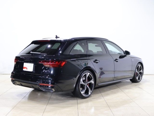 AUDI AUDI A4 AVANT 2023