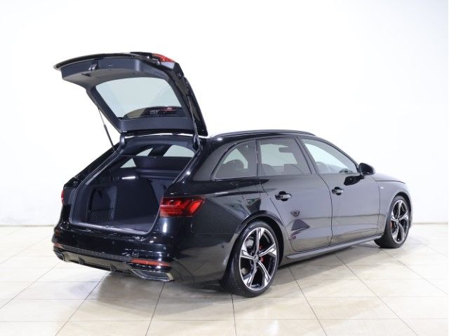AUDI AUDI A4 AVANT 2023