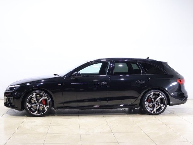 AUDI AUDI A4 AVANT 2023