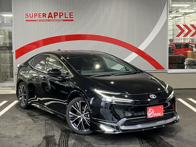 TOYOTA PRIUS 4WD 2024