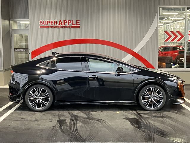 TOYOTA PRIUS 4WD 2024