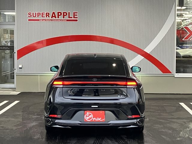 TOYOTA PRIUS 4WD 2024