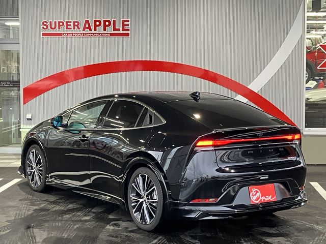 TOYOTA PRIUS 4WD 2024