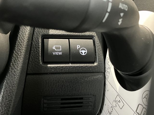 TOYOTA PRIUS 4WD 2024