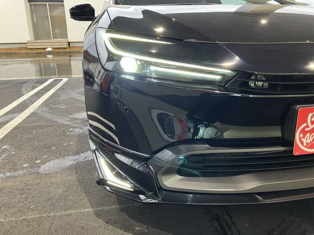 TOYOTA PRIUS 4WD 2024