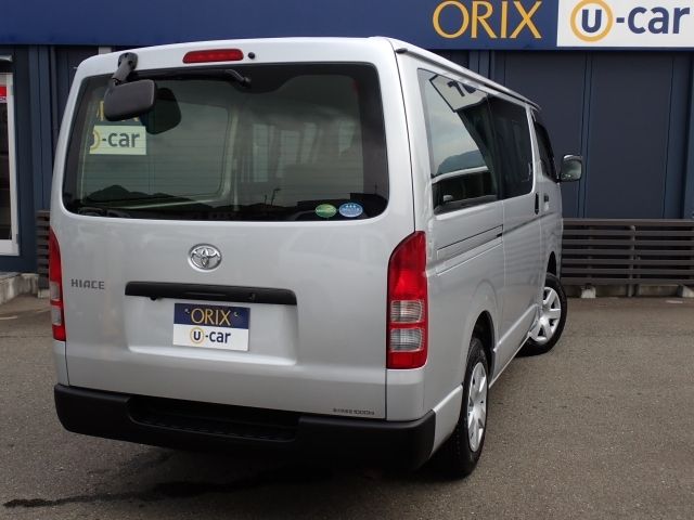 TOYOTA HIACE van 2WD 2019