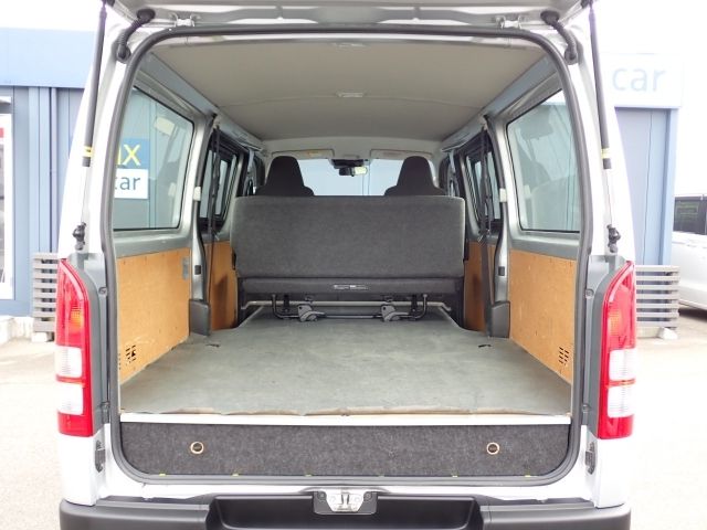 TOYOTA HIACE van 2WD 2019