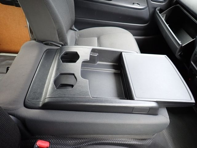 TOYOTA HIACE van 2WD 2019