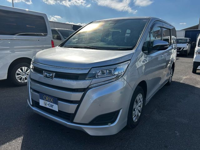 TOYOTA NOAH 2020