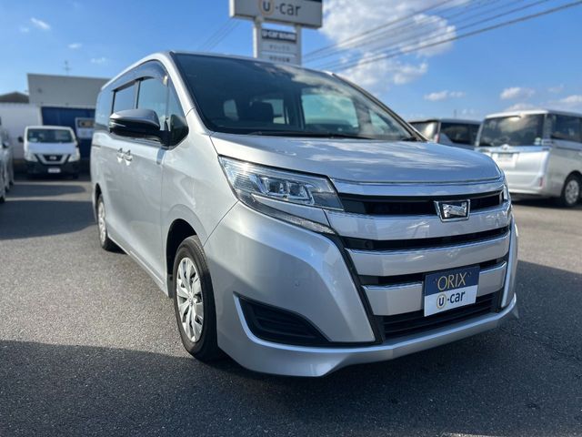 TOYOTA NOAH 2020