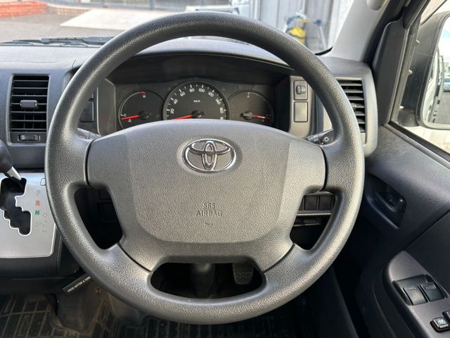 TOYOTA HIACE van 1.25t 2WD 2020