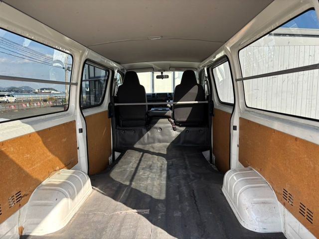 TOYOTA HIACE van 1.25t 2WD 2020