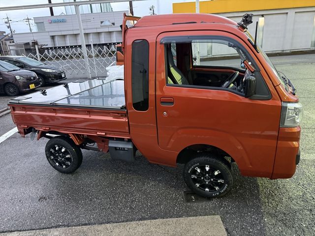 DAIHATSU HIJET truck 4WD 2019