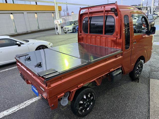 DAIHATSU HIJET truck 4WD 2019