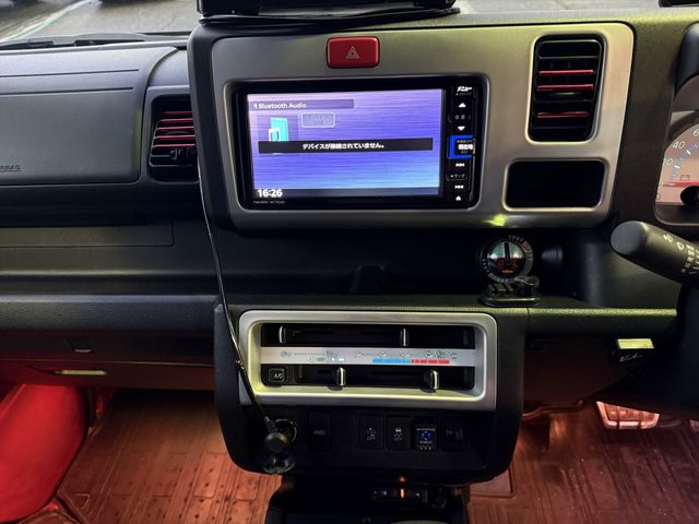 DAIHATSU HIJET truck 4WD 2019