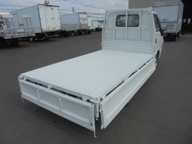 NISSAN VANETTE truck 2WD 2007