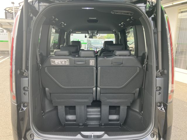 HONDA STEPWAGON e:HEV SPADA 2023