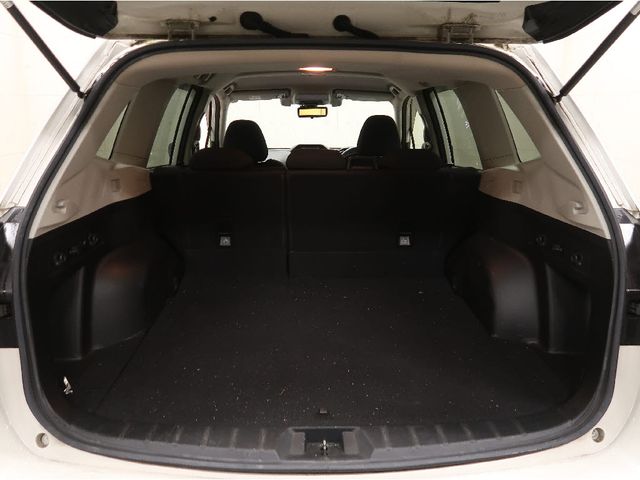 SUBARU FORESTER 2018