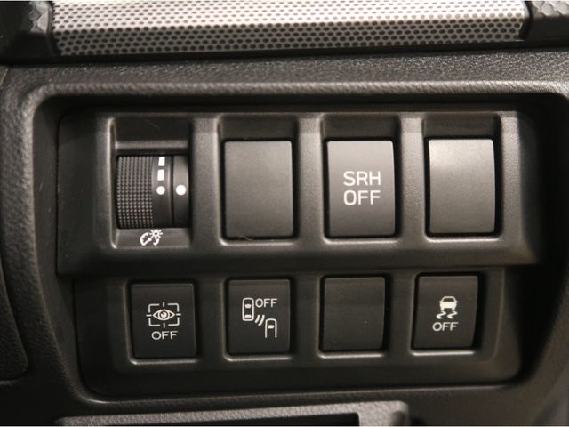 SUBARU FORESTER 2018