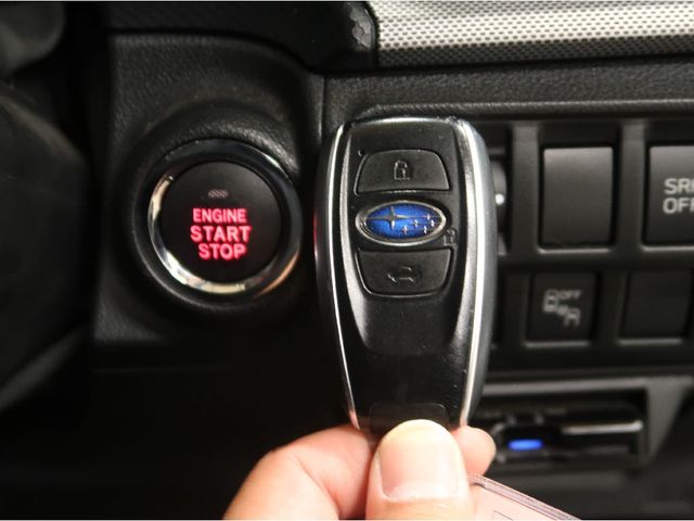 SUBARU FORESTER 2018