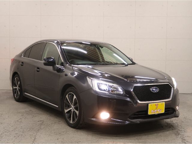 SUBARU LEGACY B4 2017