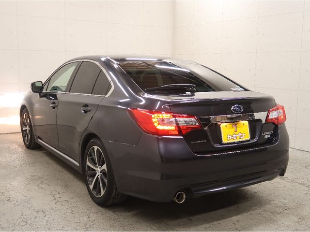 SUBARU LEGACY B4 2017