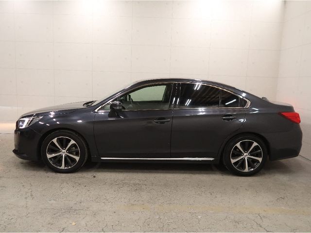 SUBARU LEGACY B4 2017