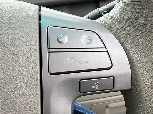 TOYOTA NOAH 4WD 2008