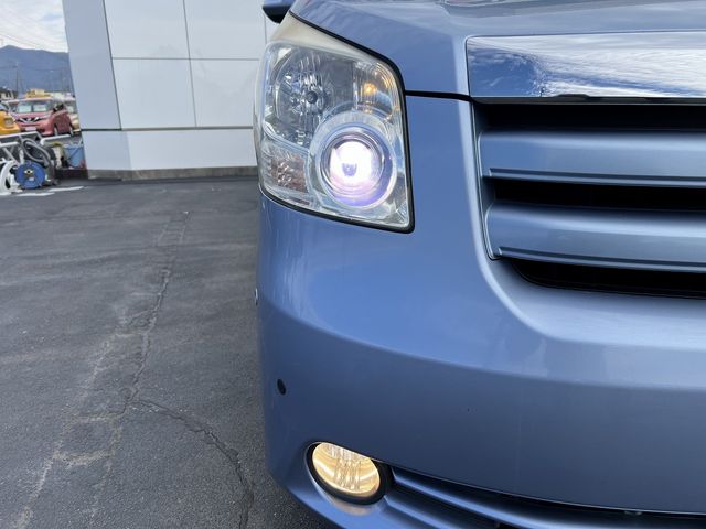 TOYOTA NOAH 4WD 2008