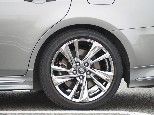 TOYOTA CROWN sedan hybrid 2021